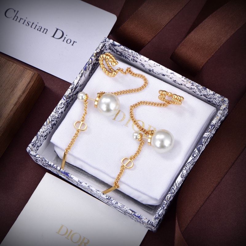 Christian Dior Earrings